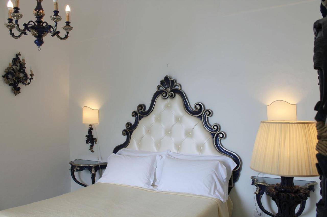 Queen View Apartment - No Kitchen Positano Exterior foto